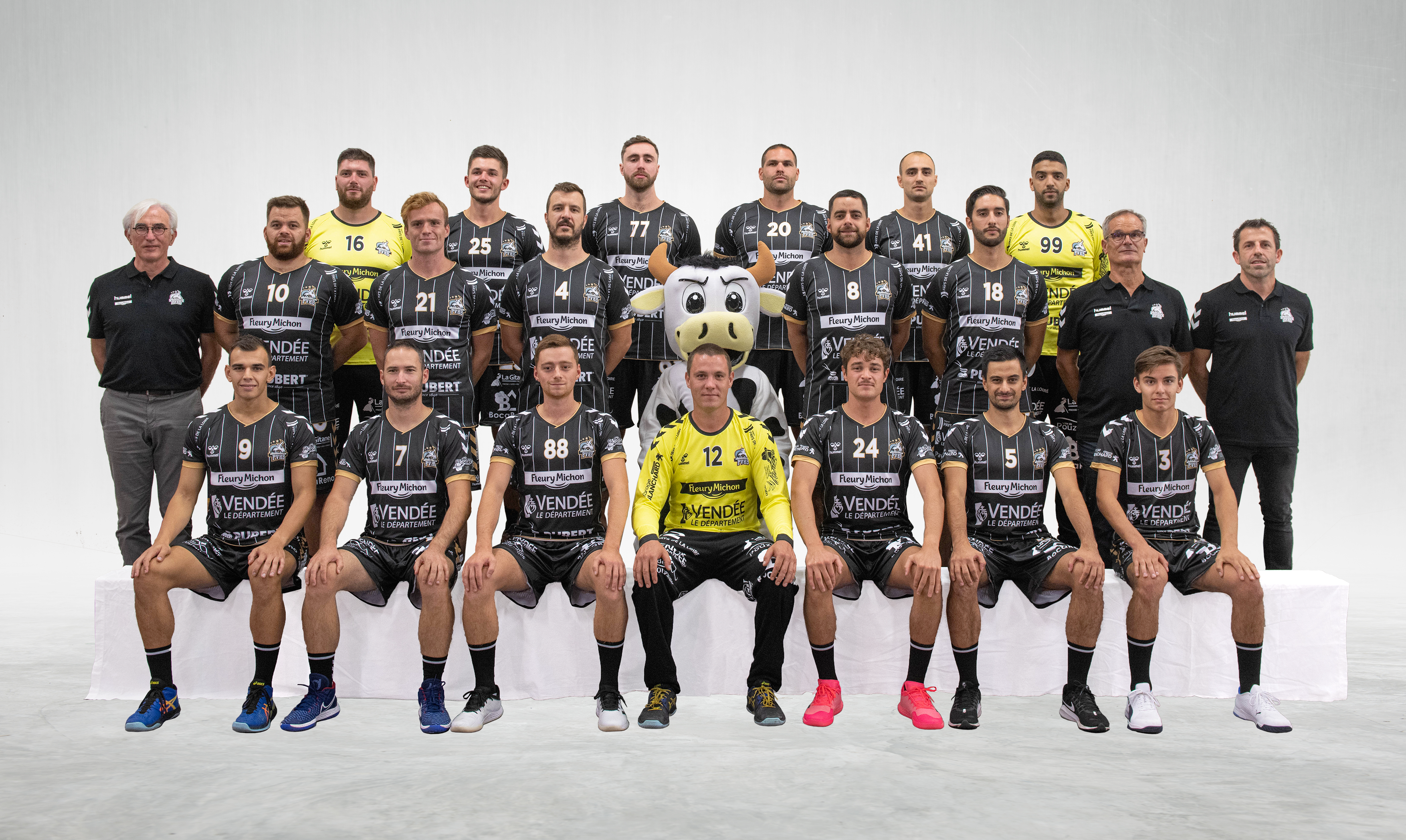 photo-officielle-pouzauges-vendee-handball